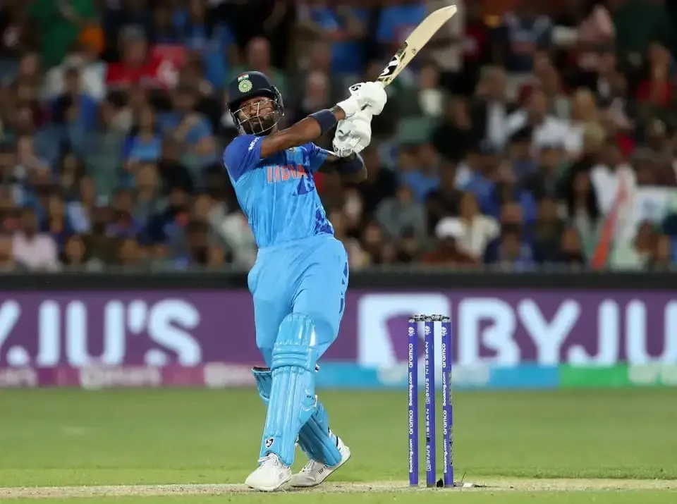 Hardik Pandya hits a six in his 33-ball 62 in the semi-final against England in the T20 World Cup | Sportz Point