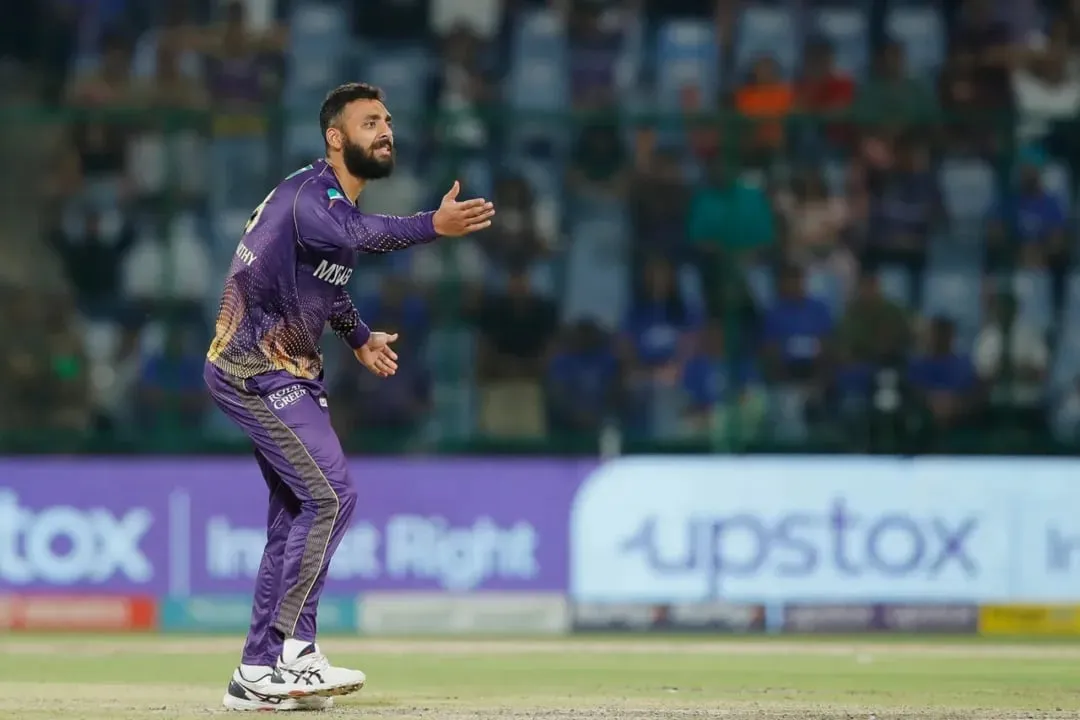 Varun Chakravarthy took fastest 50 wickets for KKR | Sportzpoint