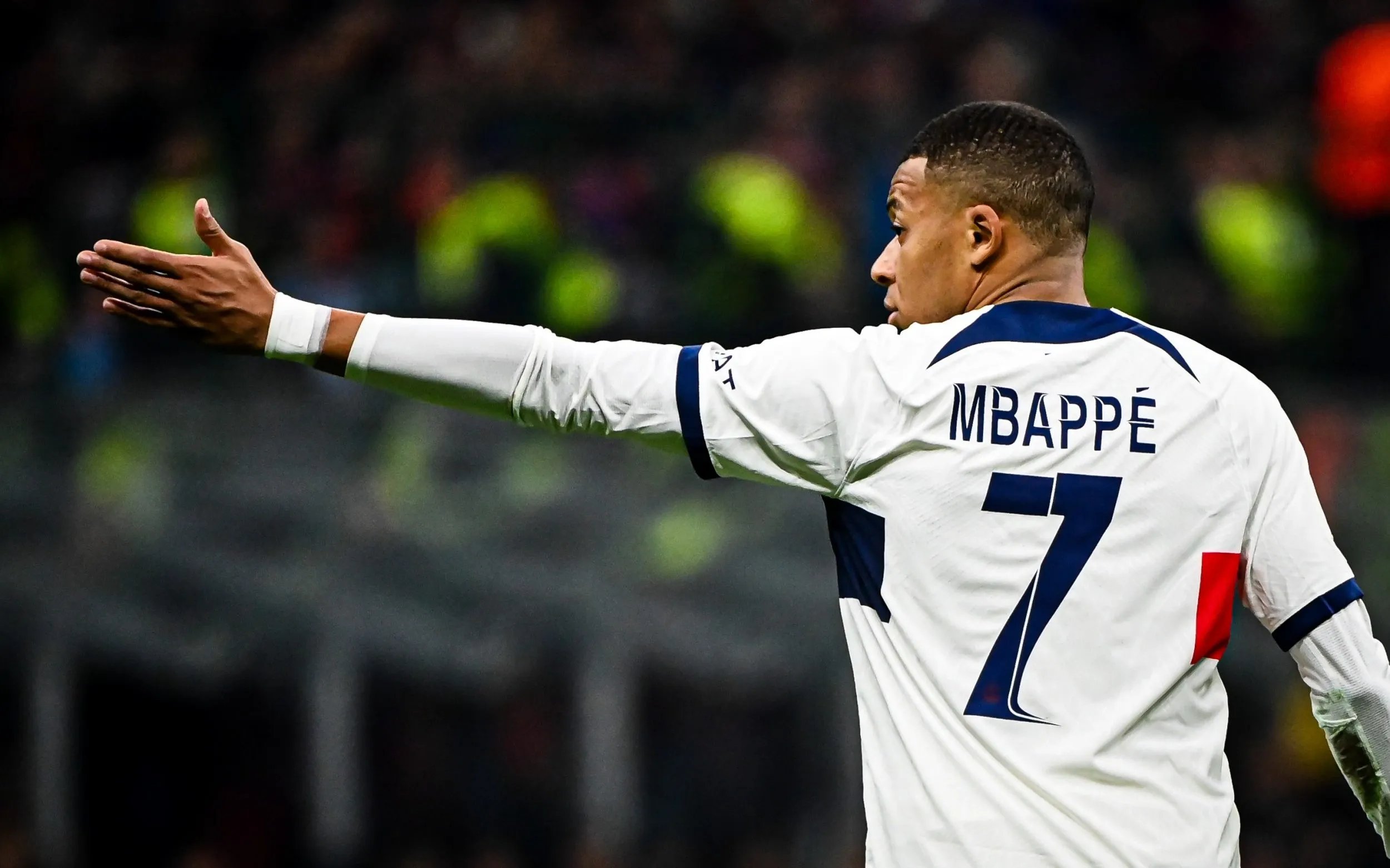 Where would Mbappe fit in Real Madrid's system? - sportzpoint.com
