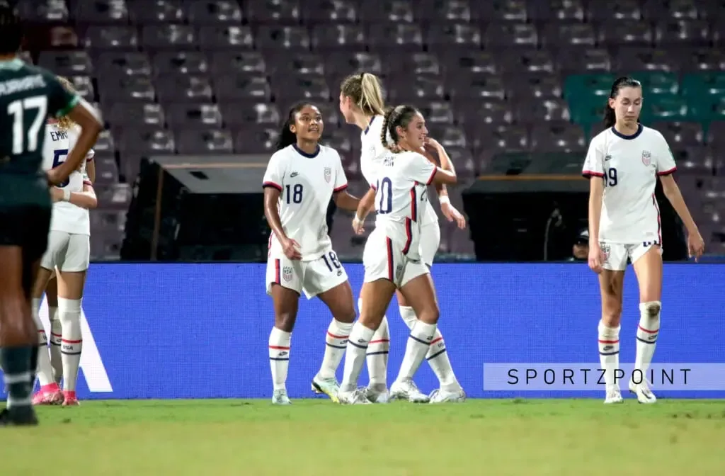 USA Players celebrate their goal against Nigeria in the QF1 of FIFA U-17 Women's World Cup | Sportz Point
