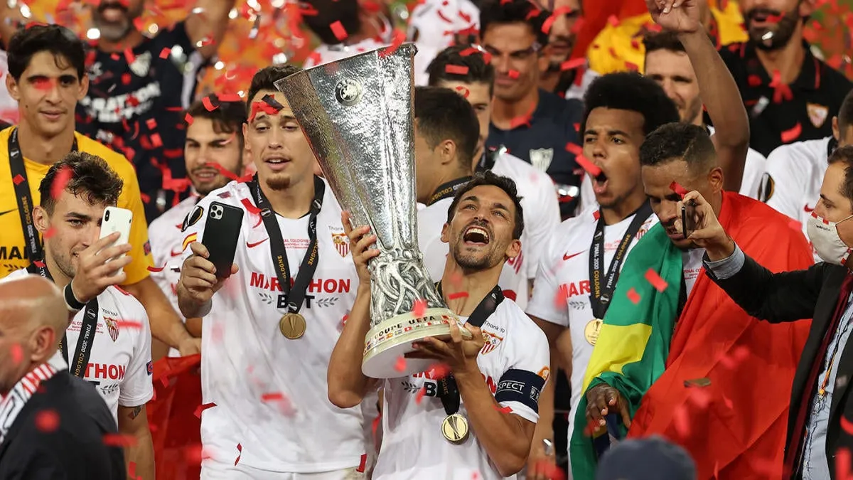 Sevilla bagged around $16.4m in prize money after winning the 2014 Europa League | SportzPoint