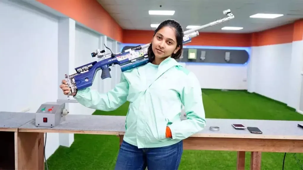 Mehuli Ghosh registers resounding victory in women's 10m air rifle event at national shooting trials | Sportz Point