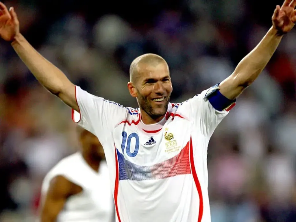 Greatest footballers of the 21st century: Zidane | Sportz Point.