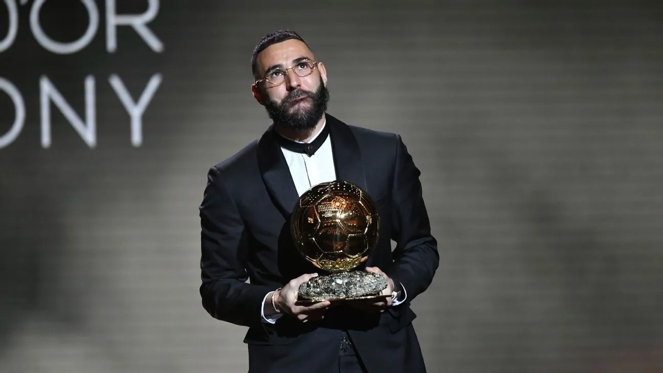 Karim Benzema with Ballon d'Or 2022  Image | ESPN