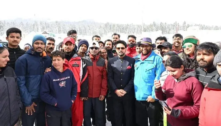 Khelo India Winter Games: Anurag Thakur announced the launch of 40 Khelo India Centers in Jammu & Kashmir | Sportz Point