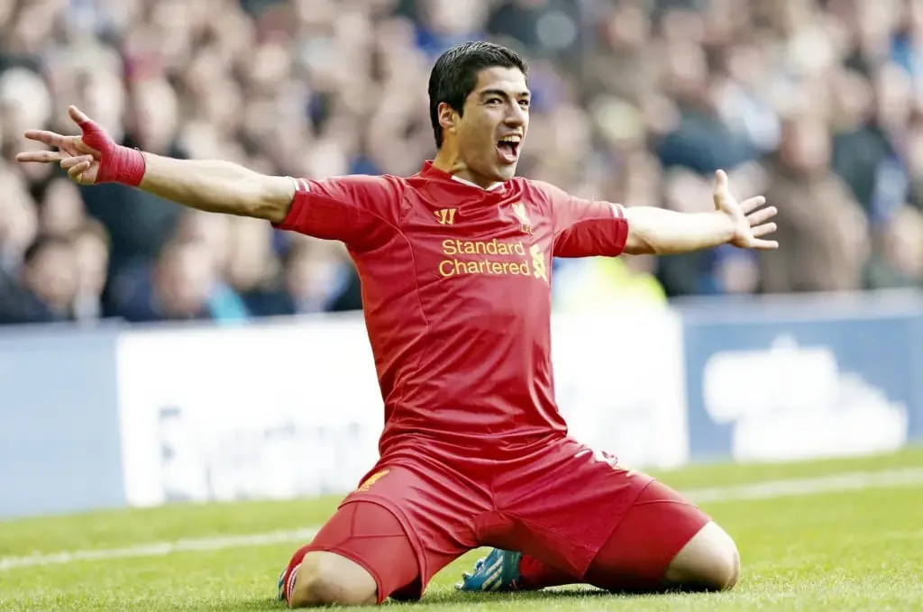 Luis Suarez scored 31 goals for Liverpool in the Premier League in 2013-14 season | Sportz Point