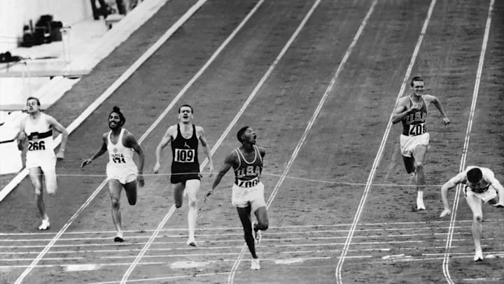Milkha Singh in a photo finish at the Rome Olympics, 400m final - SportzPoint
