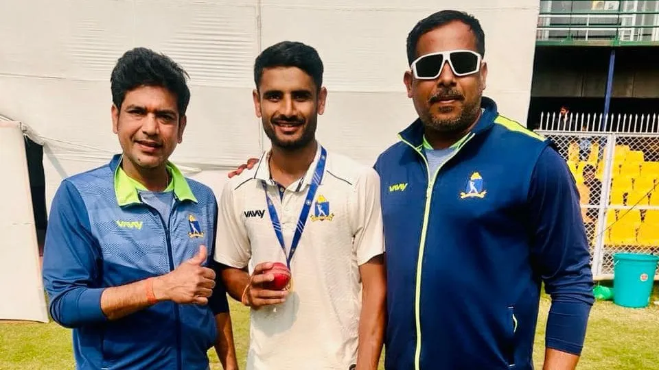 Suraj Sindhu Jaiswal won the player of the match medalfor his 8-wicket haul against Assam in Ranji Trophy 2023-24  Image | CAB