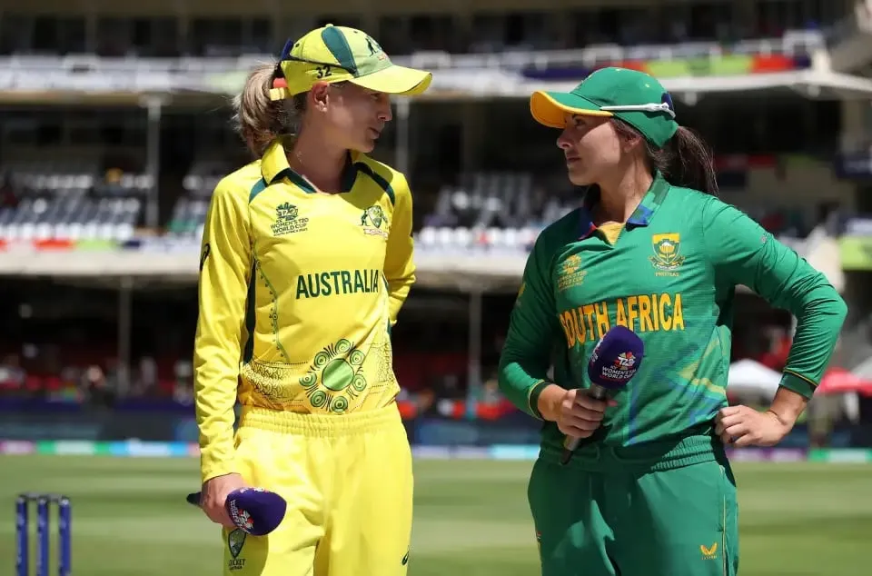 Women's T20 World Cup: Meg Lanning & Sune Luus during the toss | Sportz Point