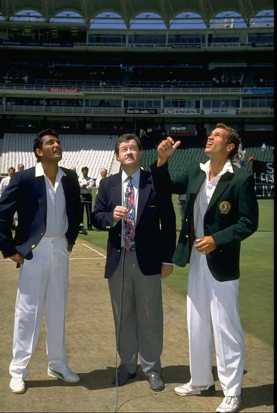 SA vs IND: Mohammad Azharuddin and Kepler Wessels at the toss in Johannesburg  Image - Getty