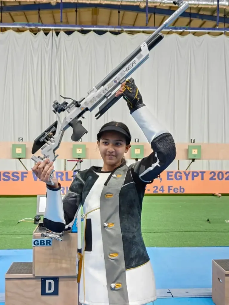 Tilattama Sen: The 14-year-old shooter is aiming for Olympics after winning bronze at ISSF World Cup, says her father | Sportz Point