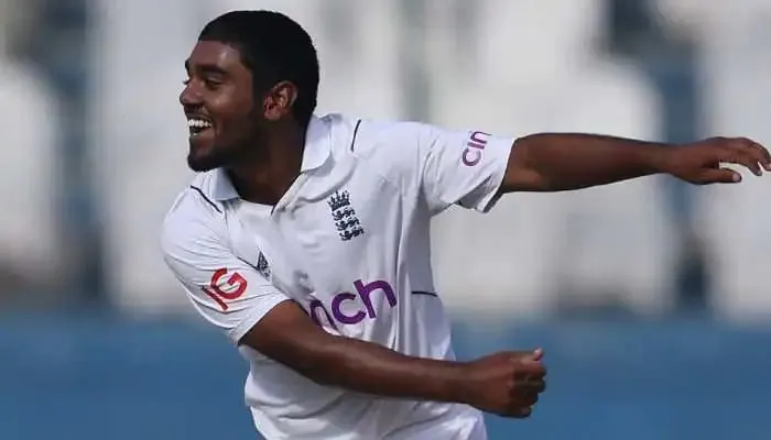 PAK vs ENG: Youngest to take 5-wicket haul on debut in men's test | Sportz Point