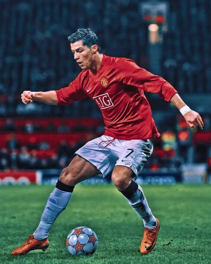 Cristiano Ronaldo scored 31 goals in Premier League in the 2007-08 season for Manchester United | Sportz Point