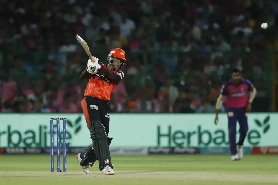 RR vs SRH: Abhishek Sharma scored his fifty off 33 balls | Sportz Point