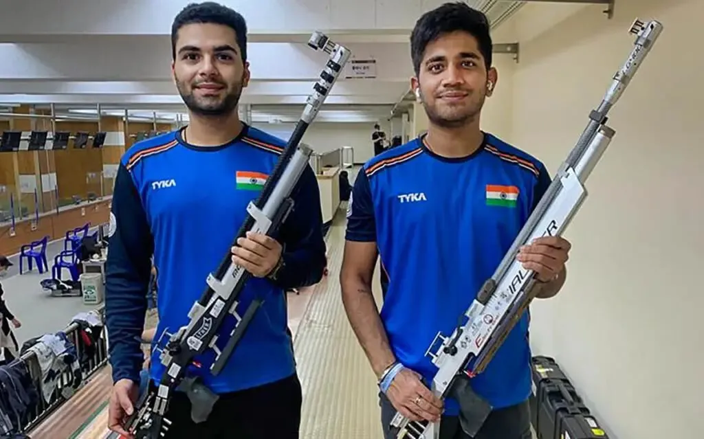 Arjun Babuta wins Gold in 10-meter air rifle at ISSF Shooting World Cup | Athletics News | Sportz Point