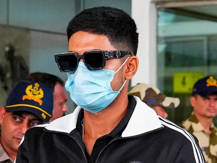 Shubman Gill landed in Ahmedabad to join the Indian team ahead of the Pakistan game. Image- PressWire18  