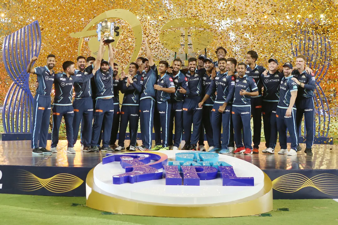 You will get shocked to see how much BCCI will earn from each ball in IPL | SportzPoint.com