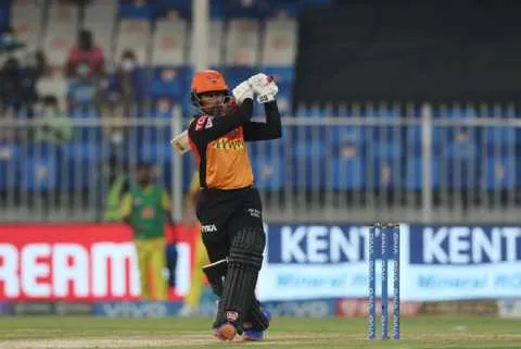 Wriddhiman Saha on his way to 44 runs | IPL 2021 Points Table | SportzPoint.com