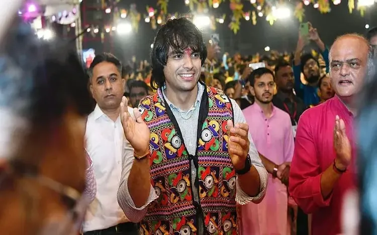 National Games 2022: Neeraj Chopra's Garba dance entertains the audience in the opening ceremony | Sportz Point