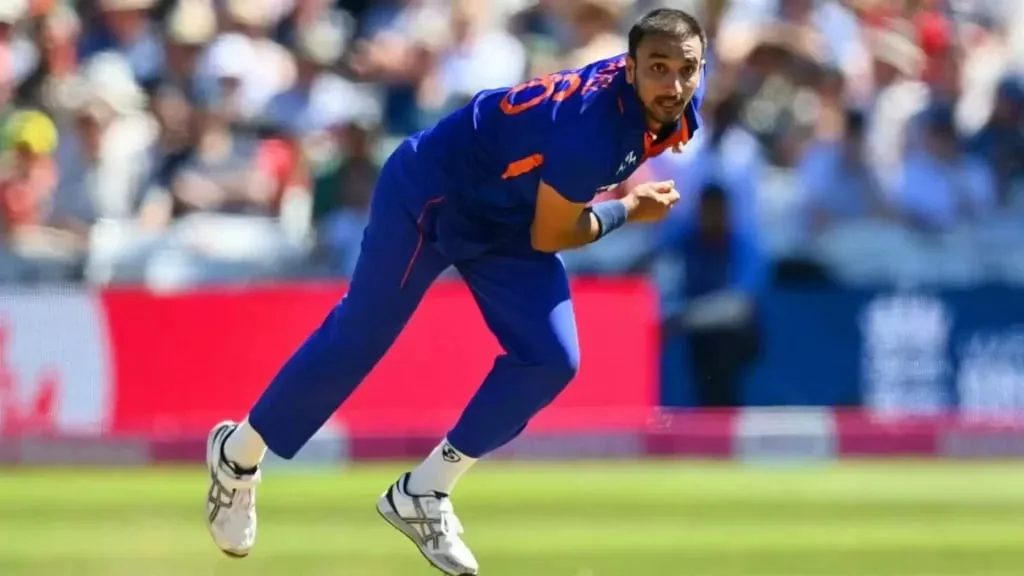 Harshal Patel is set to miss Asia Cup 2022 and is also doubtful for the T20 World Cup | SportzPoint.com