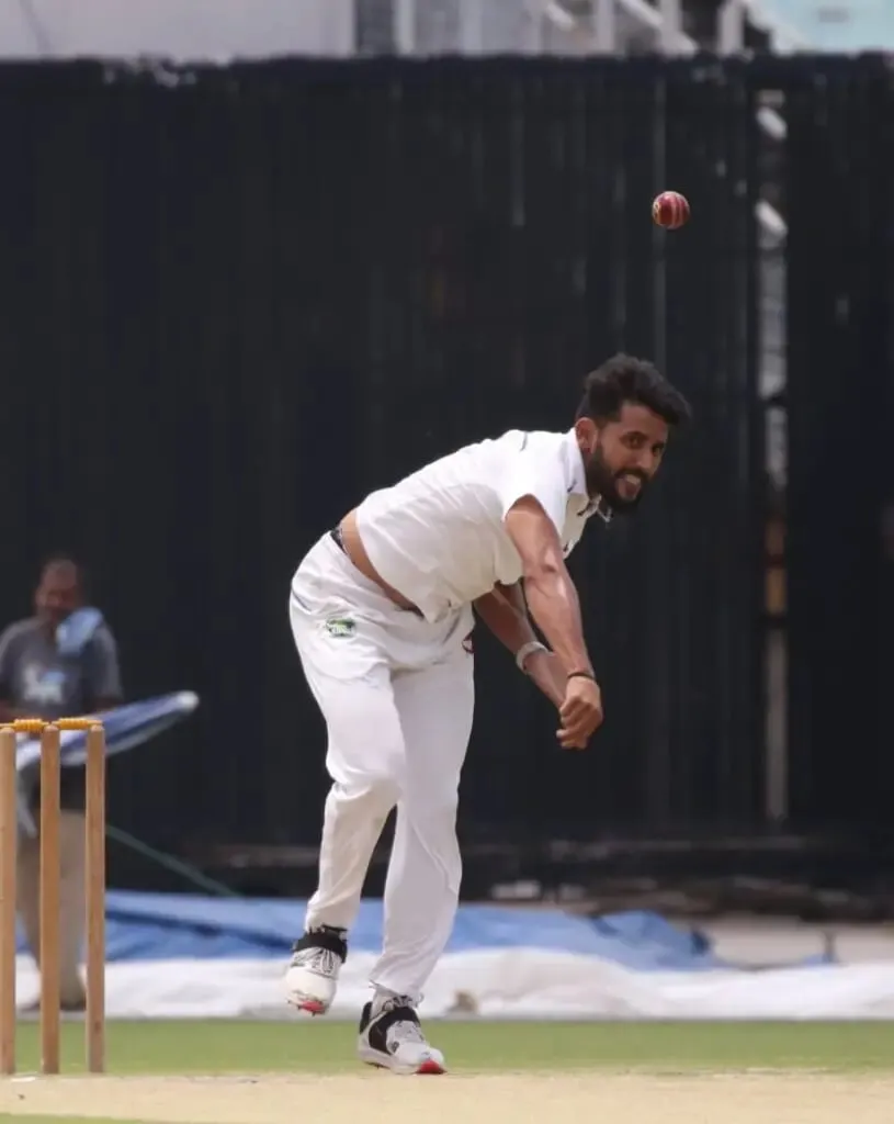 Alok Pratap Singh bowling in the CAB First Division Club final | Sportz Point
