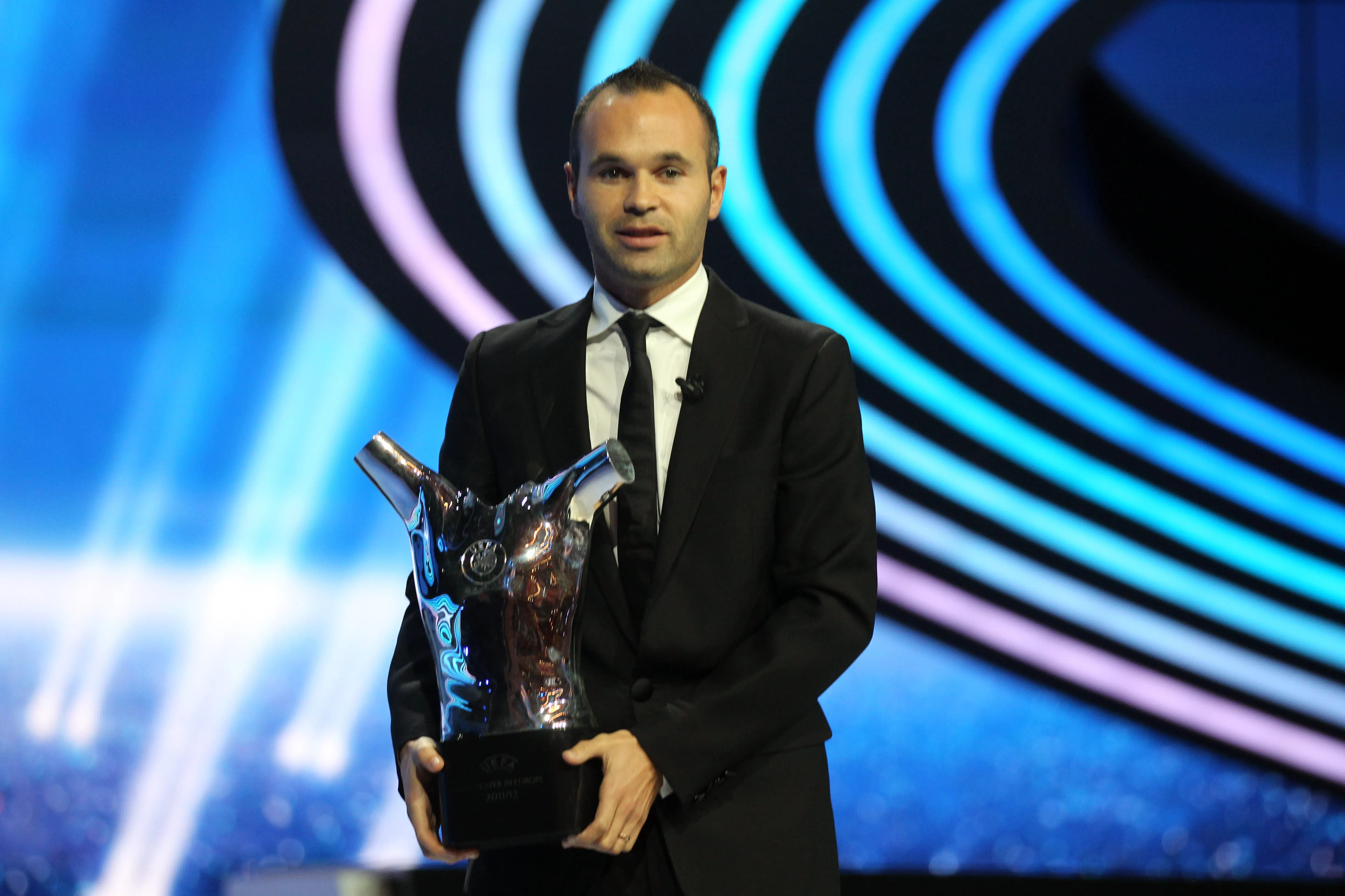 UEFA Men's player of the year winners in last 10 years: Andres Iniesta - 2011-12 | sportzpoint.com