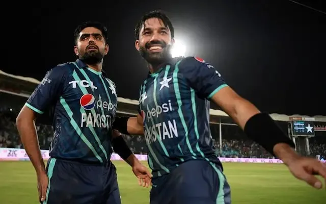 Highest Partnership in a chase in T20I Cricket: Babar Azam and Rizwan break Guptil and Williamson's record | SportzPoint.com