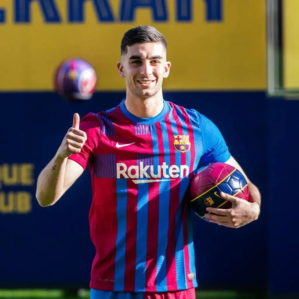 UEFA Champions League transfers: Full list of players in and out from the teams | Ferran Torres signs for FC Barcelona | Sportz Point