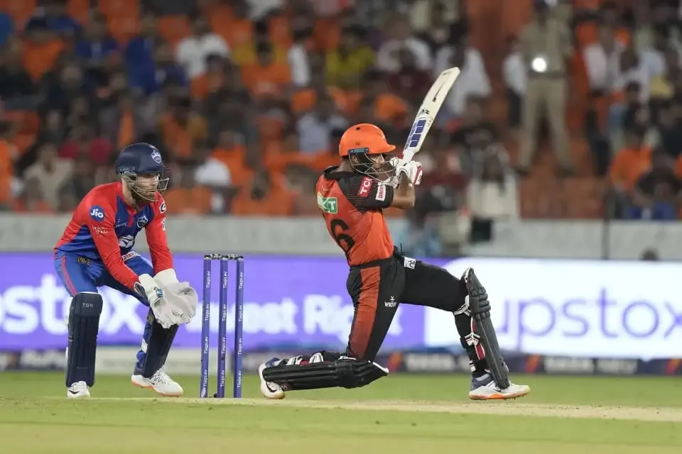 SRH vs DC: Mayank Agarwal scored 49 off 38 | Sportz Point