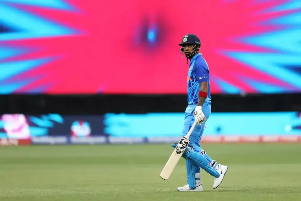 KL Rahul walks off after getting out for 5 in the semi-final against England | Sportz Point