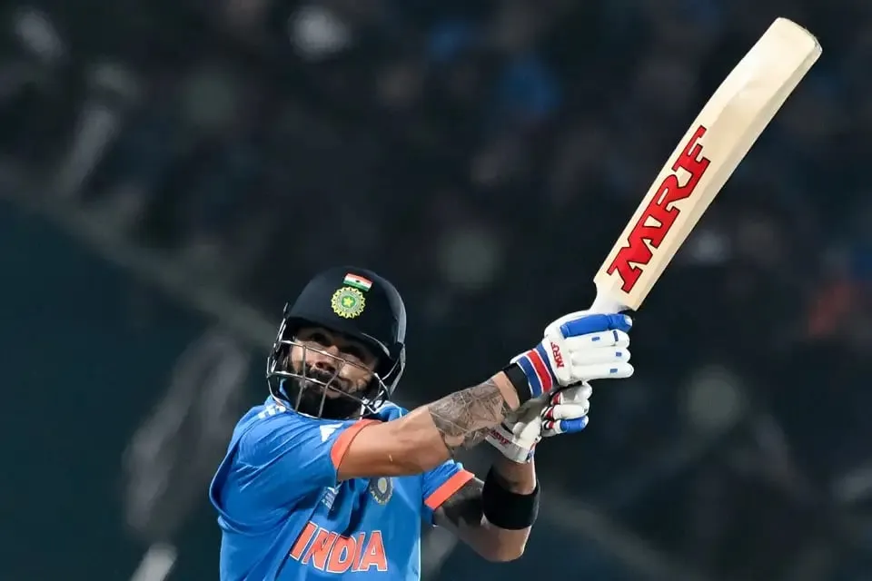 Virat Kohli reached fifty in the 33rd over  Image - AFP/Getty
