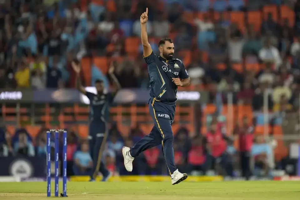 GT vs DC: Three of Mohammed Shami's four wickets in the powerplay were caught behind | Sportz Point