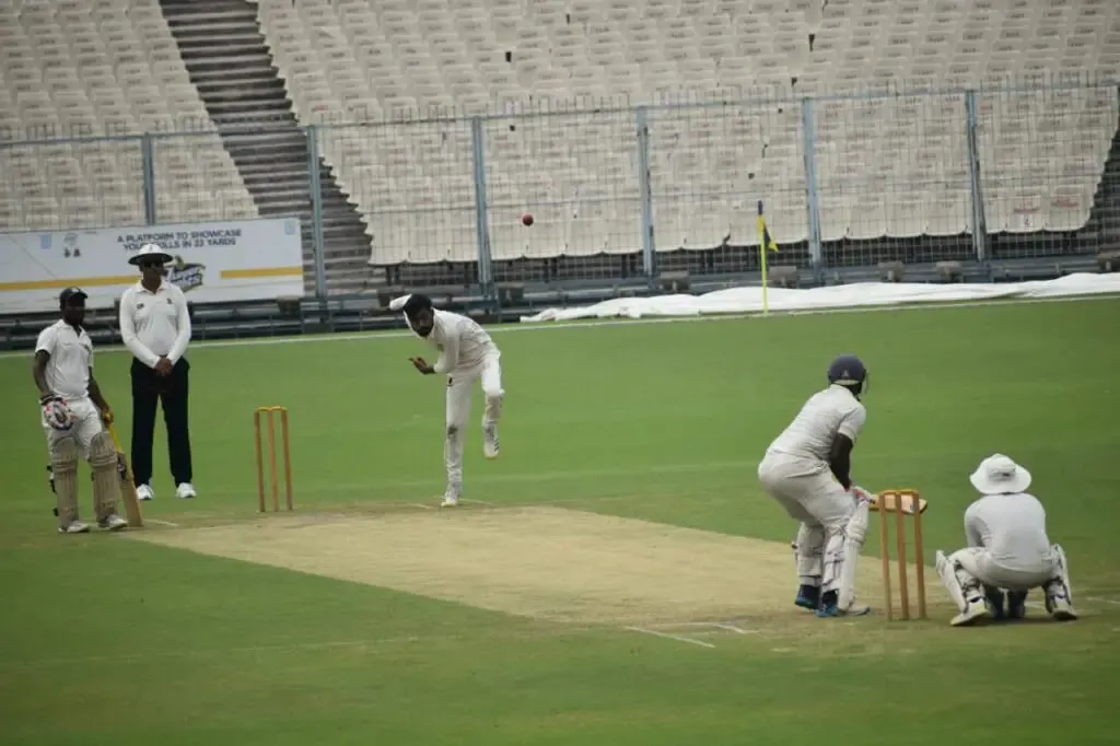 Sarit Dutta bowling against Deepak Prasad in the CAB 2nd Division Final match at Eden Gardens