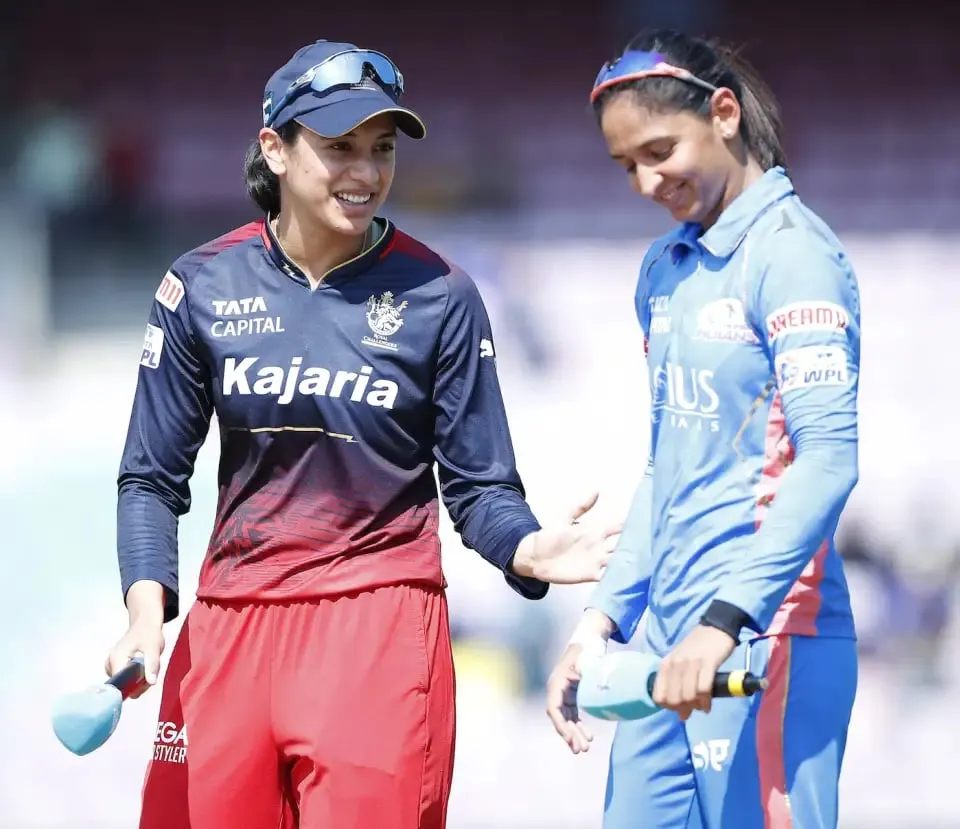 WPL 2023: Smriti Mandhana and Harmanpreet Kaur during the toss | Sportz Point