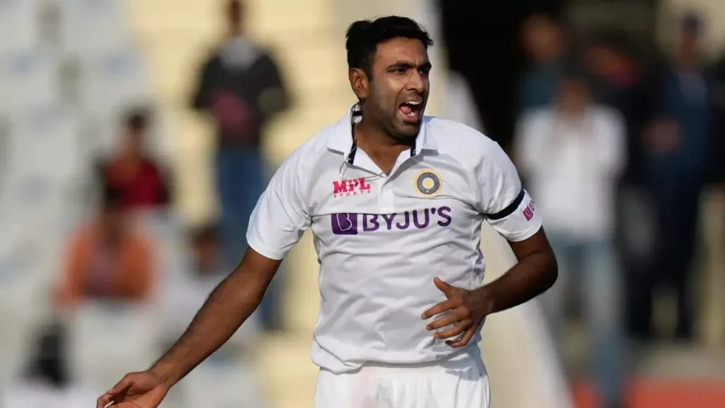 INDvsAUS: Ravi Ashwin becomes the sixth bowler to most five-wicket hauls in test cricket | Sportz Point