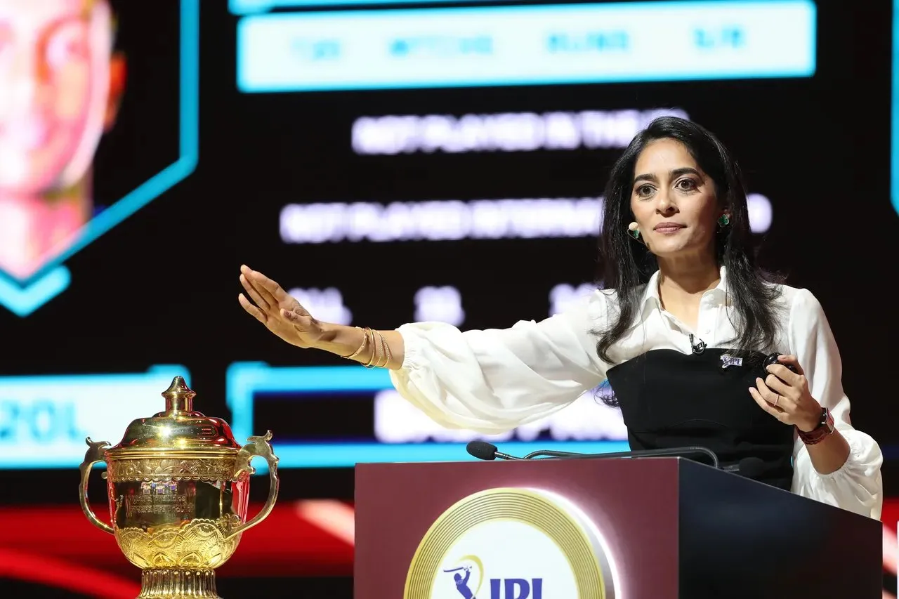 Mallika Sagar became the first female auctioneer in IPL history.   Image | IPL/BCCI