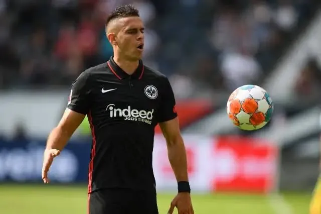 Barcelona vs Eintracht Frankfurt : Rafael Borre | Sportz Point. 