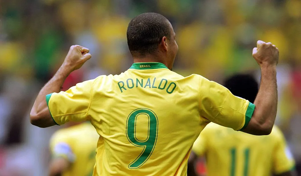 The ultimate number 9: Ronaldo Nazario | SportzPoint