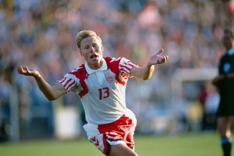 Henrik Larsen the 1992 Euro Golden Boot winner | SportzPoint