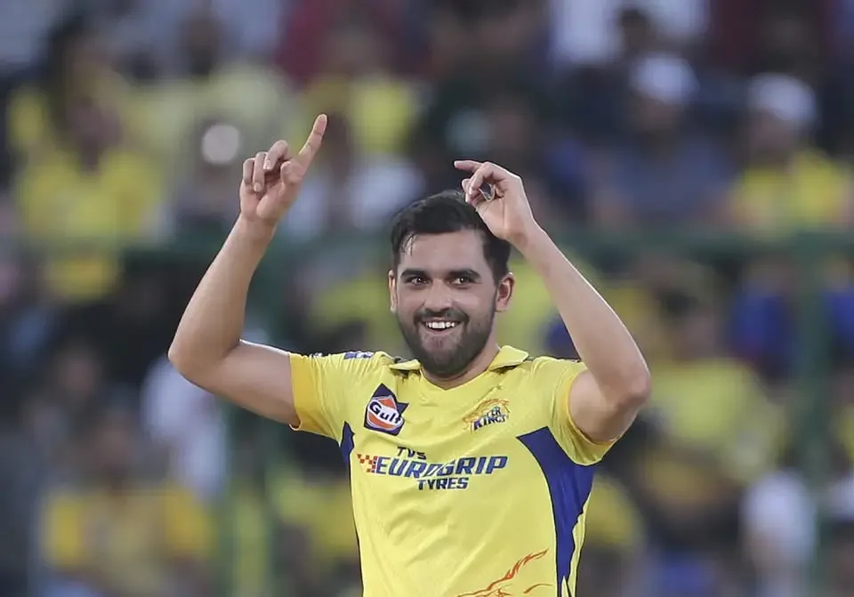 DC vs CSK: Deepak Chahar picked up his second three-for in as many matches | Sportz Point