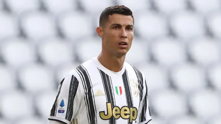 Cristiano Ronaldo posts defiant Instagram message