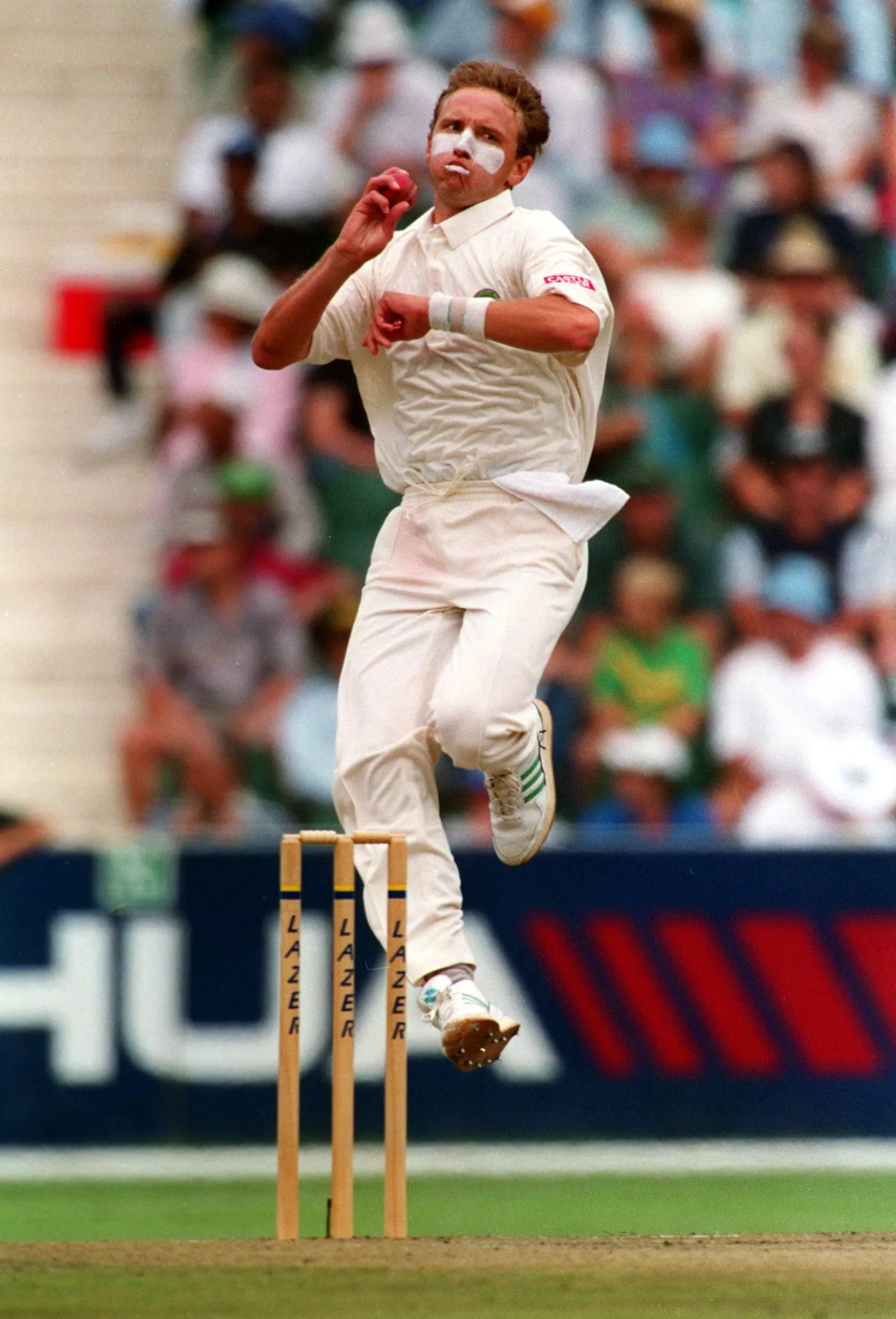 Top 8 bowlers with a best strike rate in test cricket | Allan Donald | Cricket | Sportz Point