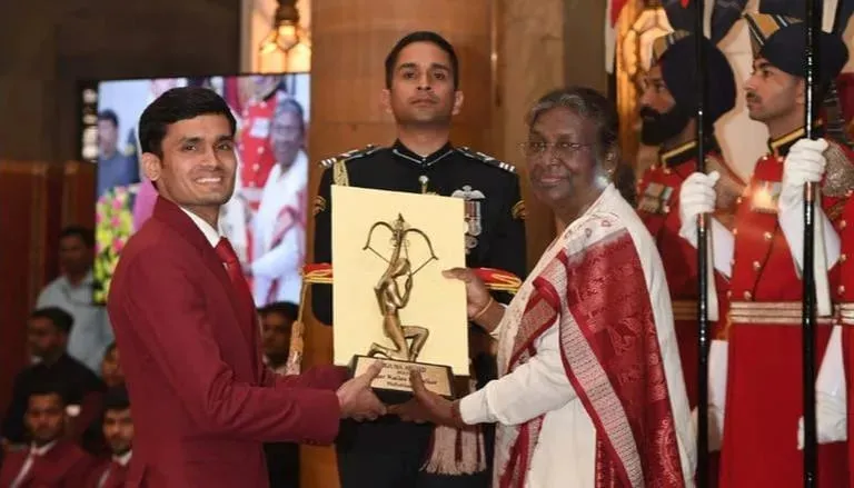 Mumbai engineer Sagar Ovhalkar becomes the first Indian male to win Arjuna Award for Mallakhamb | Sportz Point