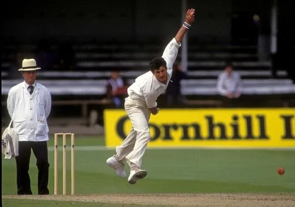 Sir Richard Hadlee | Most Test wickets by pacers in away tests | Sportzpoint.com