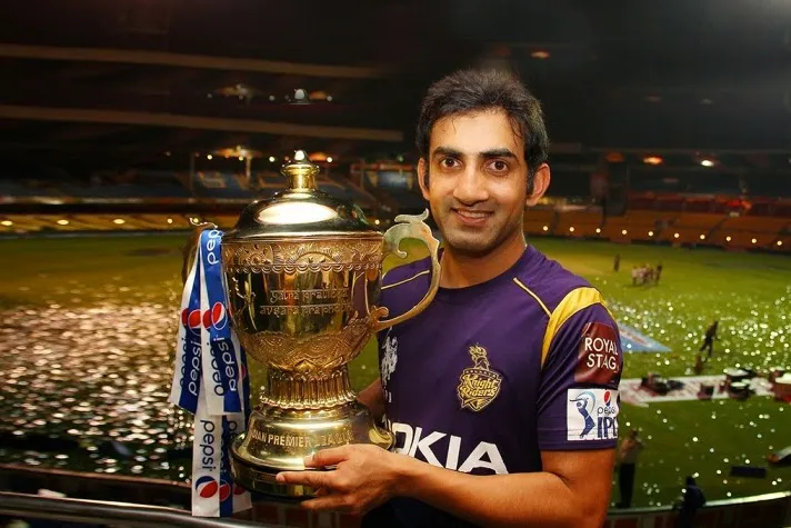 Gautam Gambhir with IPL Trophy | Most successful captains in IPL | SportzPoint.com
