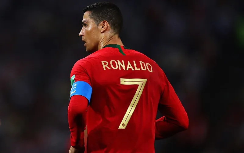 Ronaldo - The story of a starry-eyed boy from Madeira - El Arte Del Futbol