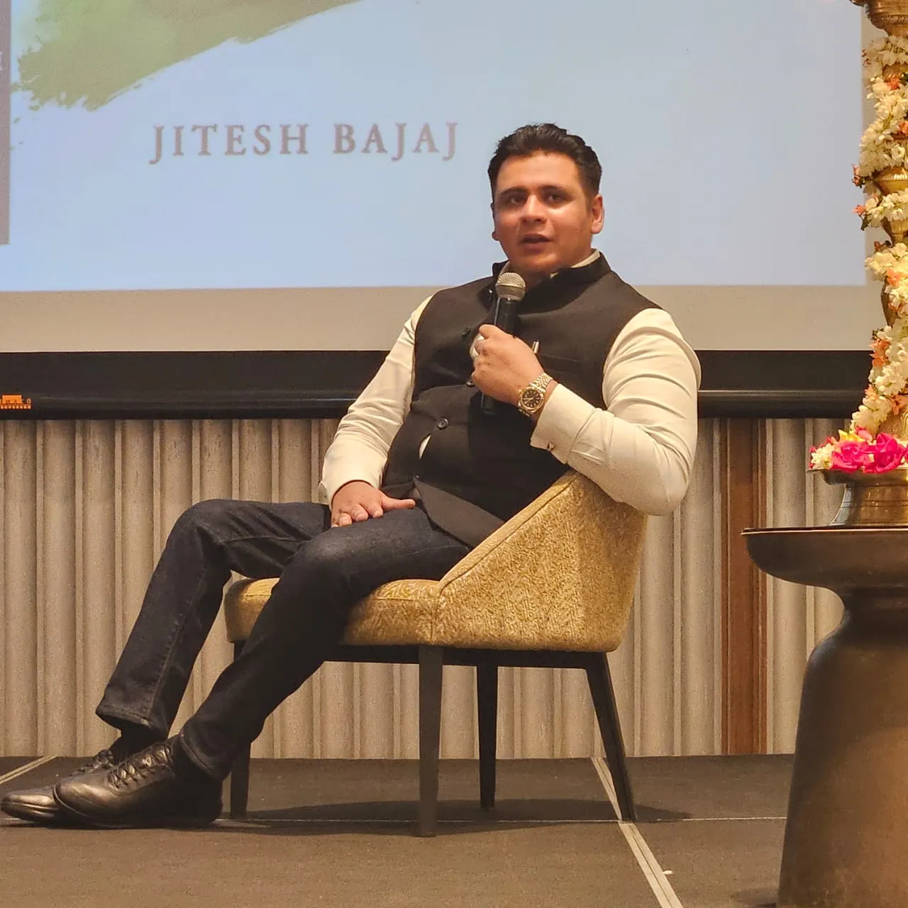 Jitesh Bajaj is an ex-corporate leader 