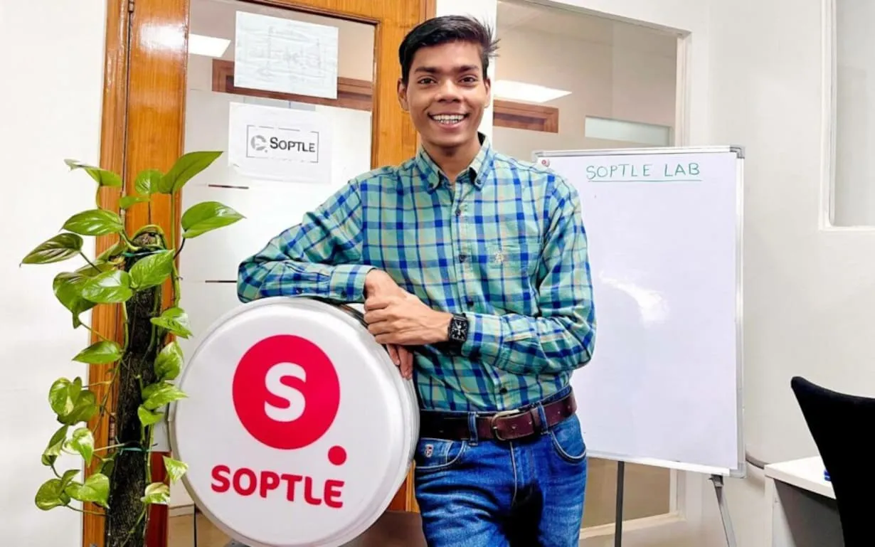 Meet 20-Year-Old Pravas Chandragiri, Founder Of Soptle Aiming To Revolutionise Distribution Of Consumer Products