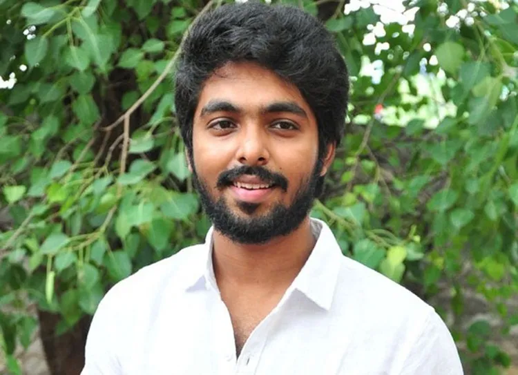 gv prakash magathana manidhargal