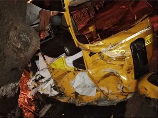 கார் விபத்து